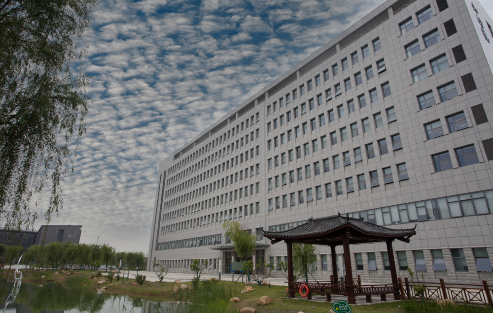 合肥技师学院知行楼.png